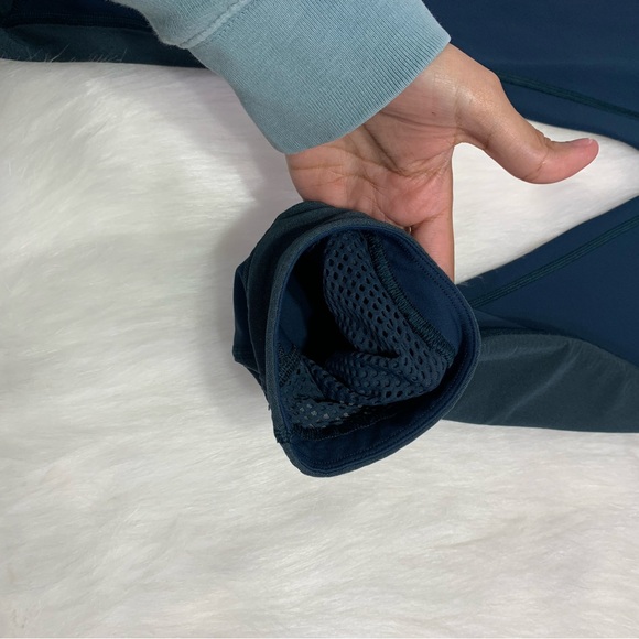 Lululemon Womens Ready Set Go Crop 21" Submarine - Picture 7 of 7